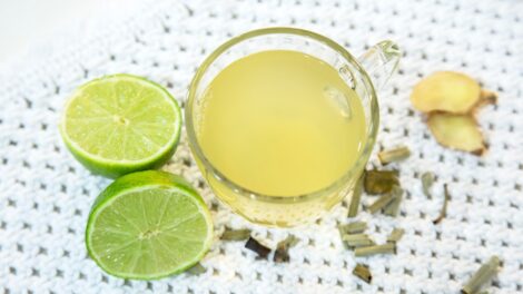 Descubra o Chá que me fez desinchar 2kg em apenas 7 Dias