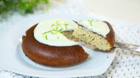 Bolo de Limão de Frigideira Saudável que Fica Pronto 10 Minutos!