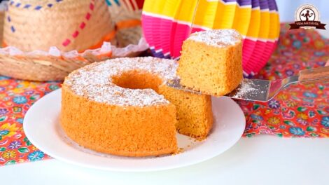 BOLO DE MILHO – 3 Receitas que não Podem Faltar na sua FESTA JUNINA